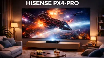 Ультракороткофокусний лазерний проектор Hisense PX4 Pro проєктує велике космічне зображення на стіну вітальні, демонструючи екран до 200 дюймів