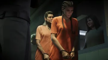 Скриншот из GTA 6: заключенные в оранжевых робых и наручниках в тюремном коридоре