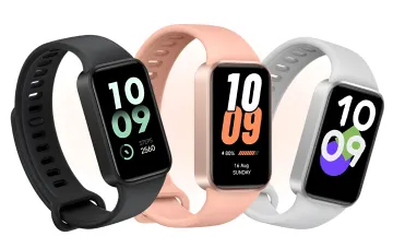 Xiaomi Smart Band 11 Active у трьох кольорах: чорному, рожевому та білому, з прямокутним дисплеєм і фітнес-віджетами