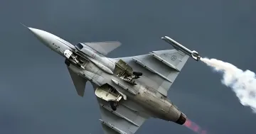 Истребитель Saab JAS-39 Gripen ВВС Венгрии в полёте — иллюстрация к новости о крушении под Сольноком