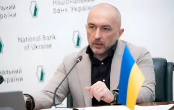 Представник Національного банку України на засіданні щодо валютних обмежень та експансії за кордон