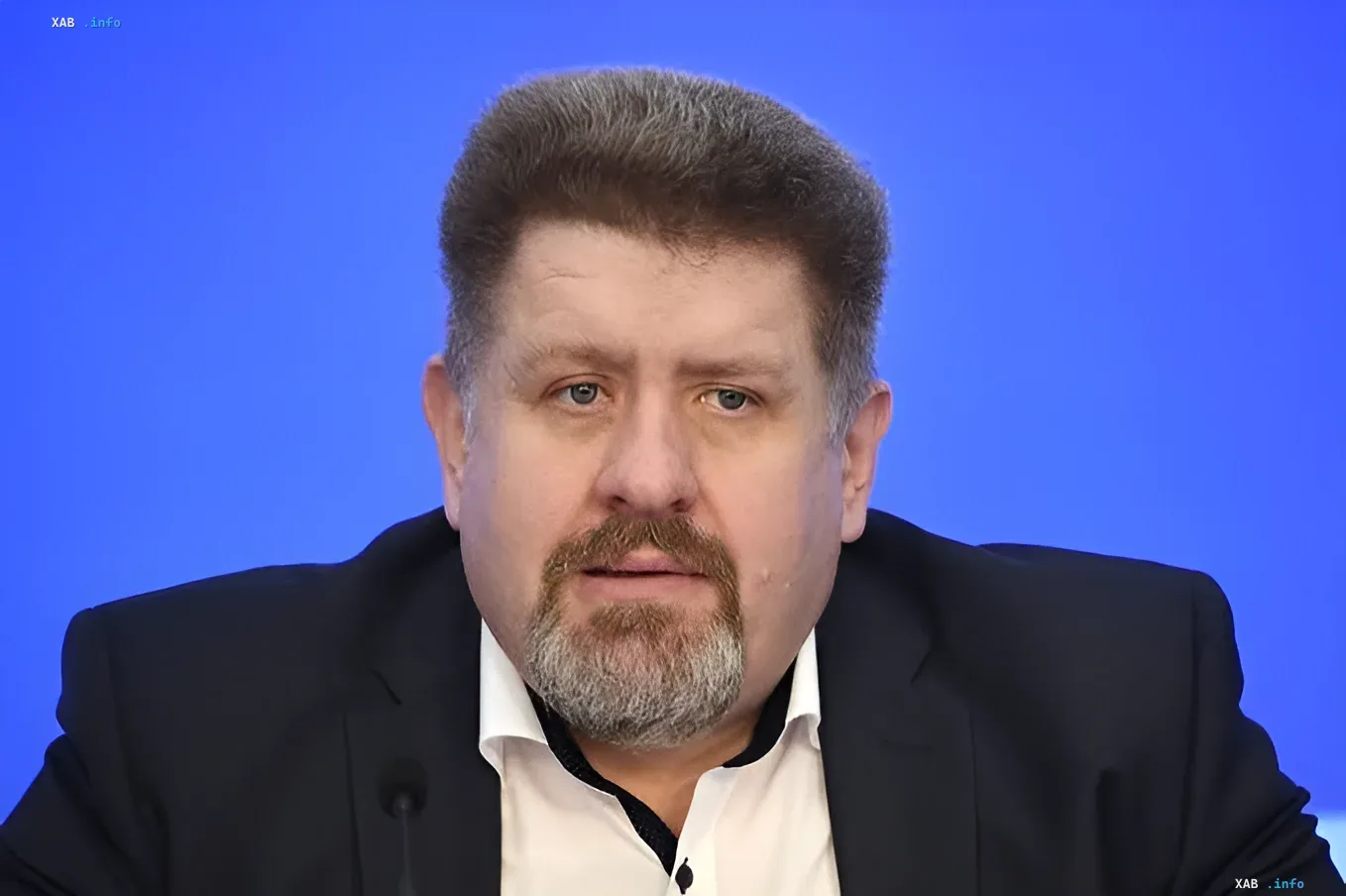 Kost Bondarenko, Politiktechnologe, der Geld für die „Enzyklopädie des späten Putin“ sammelt
