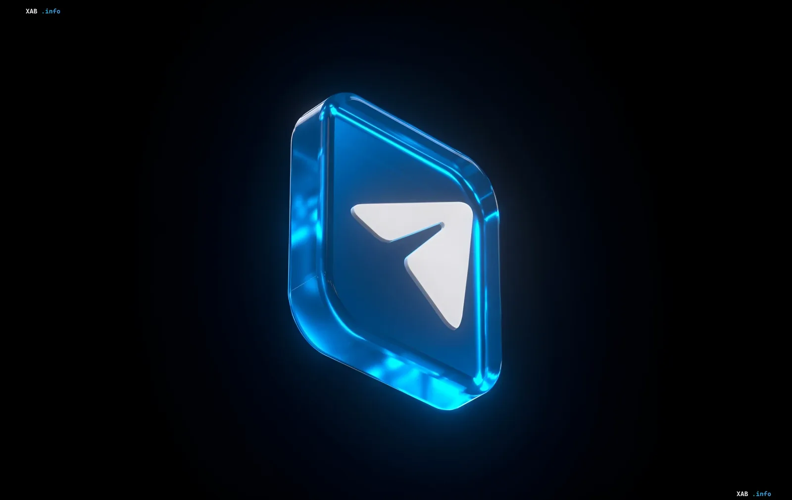 Стилизованный 3D-логотип Telegram из прозрачного синего стекла на чёрном фоне — к 13-летию мессенджера добавлены приветственные сообщения, кнопки в чатах и встраивание файлов в текст