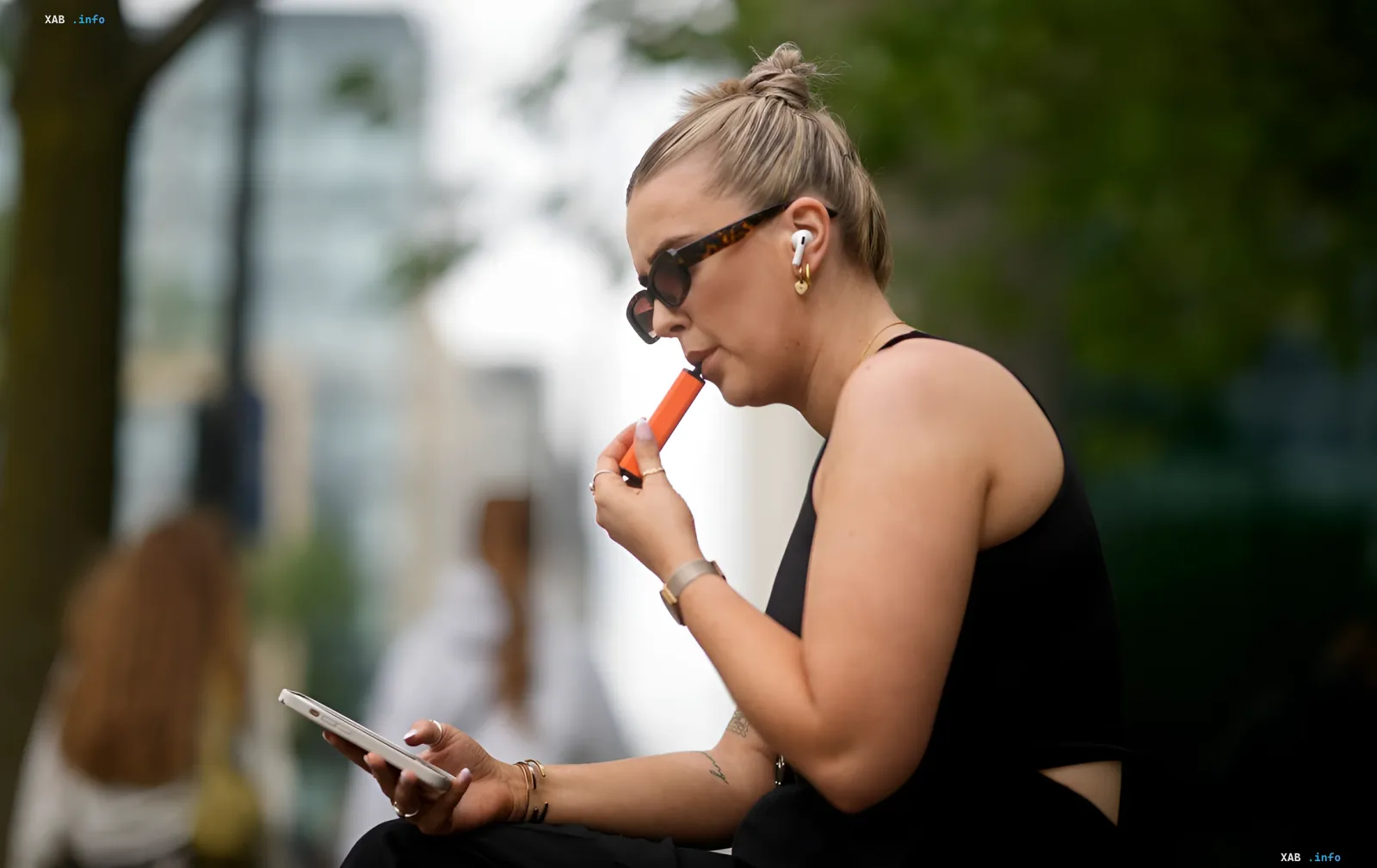 Junge Vape-Nutzerin in der Ukraine: ein typisches Porträt aus der Marktstudie von VARES und Pro-Consulting