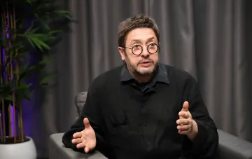 Олексій Суханов у інтерв'ю пояснює, чому не боїться смерті і називає земне життя великим в'язницям