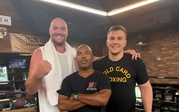 Tyson Fury beim Training in seinem Camp in Florida vor dem Kampf gegen Joshua, mit Trainer und Sparringspartnern