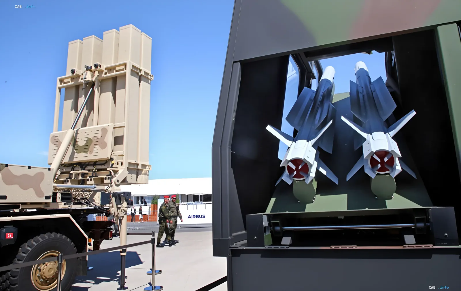 Зенитная ракета IRIS-T на выставке в Германии перед передачей Украине