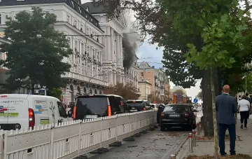 Дым из здания в Киеве после удара дрона «Шахед»: последствия атаки на объект на городской улице