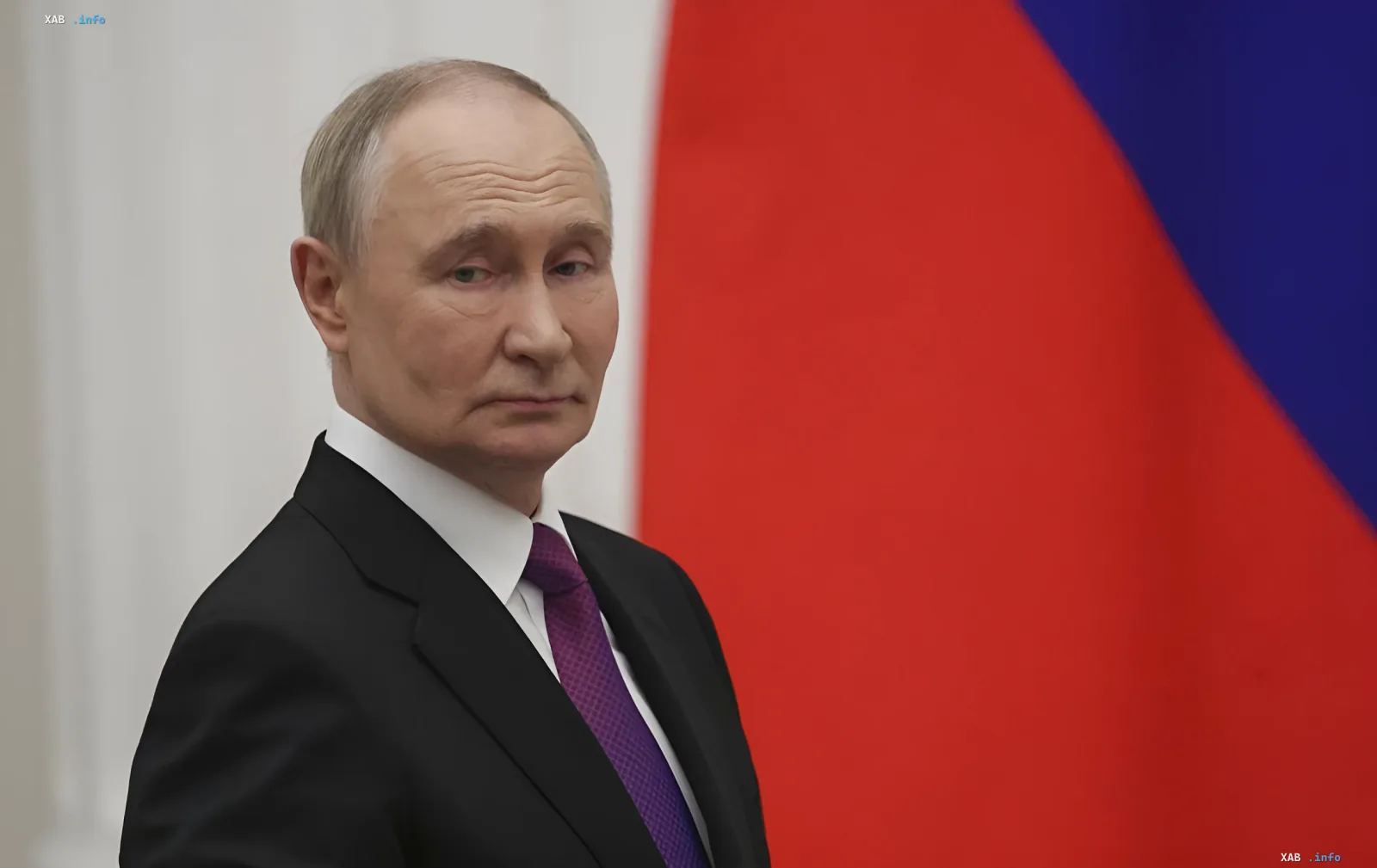 Wladimir Putin bei einem Kreml-Treffen mit amerikanischen Gesandten, Aussage zum Fehlen von Angriffen auf Kiew