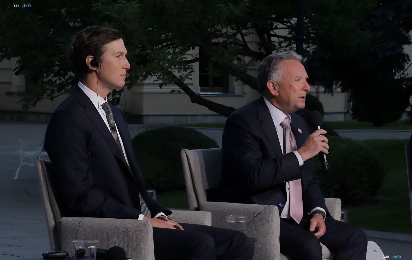 Witkoff at a public meeting on Ukraine: discussing the upcoming announcement of tripartite talks and compromises by both sides
