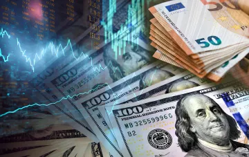 Долари США, євро та графіки валютних котирувань на тлі курсу гривні НБУ