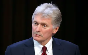 Дмитро Пєсков на тлі заяви про «щохвилинну готовність» Росії до мирних переговорів із США та Україною