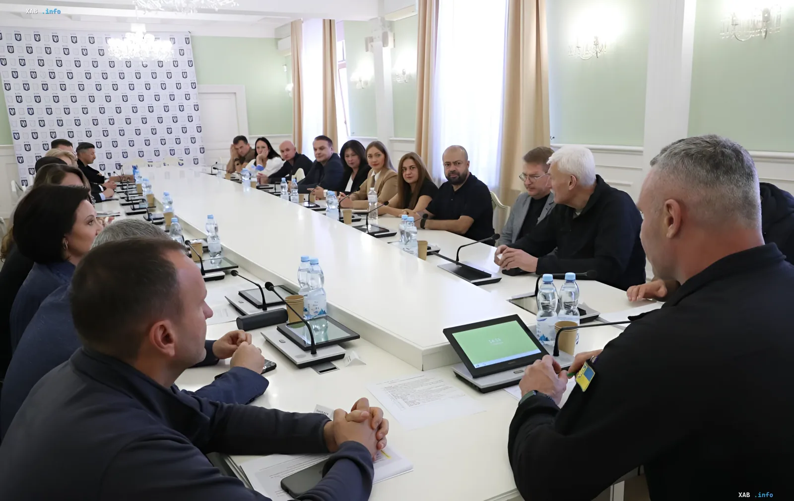 Владимир Кличко на рабочей встрече с представителями бизнеса Киева по вопросам подготовки к зиме, укрытий и налоговых льгот