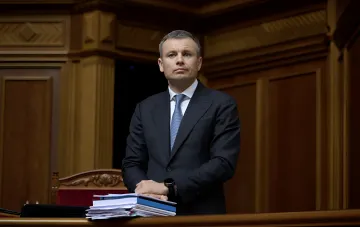 Marchenko an der Tribüne der Werchowna Rada fordert Steuer auf Pakete bis 150 Euro