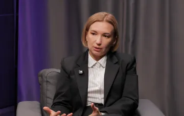Aivazska im Interview über das Risiko, dass der Verfassungsgerichtshof die Quorum und die ZEK die Legitimität im Oktober verliert