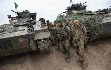 «В случае нападения мы знаем, как это сделать»: глава Военного комитета НАТО заявил о полной готовности к эскалации на восточном фланге