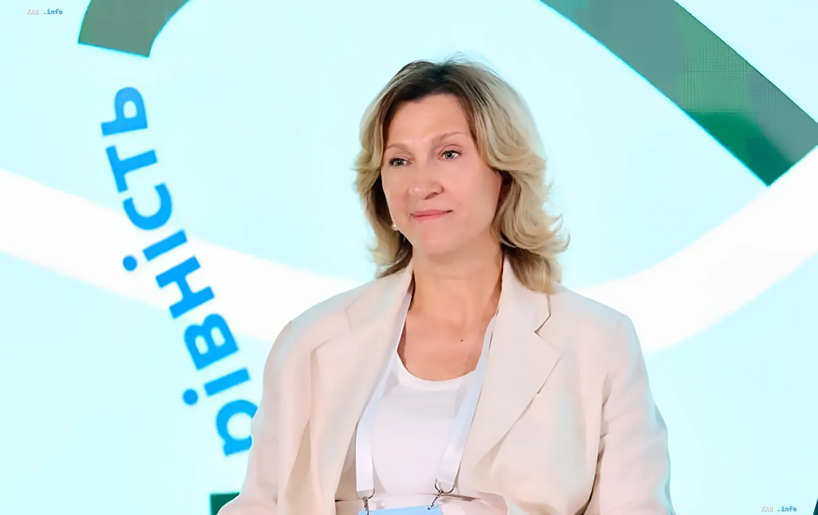 DTK-Sprecherin bei der Vorstellung des Ansatzes zur Schaffung einer barrierefreien Umgebung für Veteranen und Menschen mit Behinderung