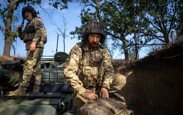 Украинские военные на боевой технике: как получить выплаты от общины — единый справочник