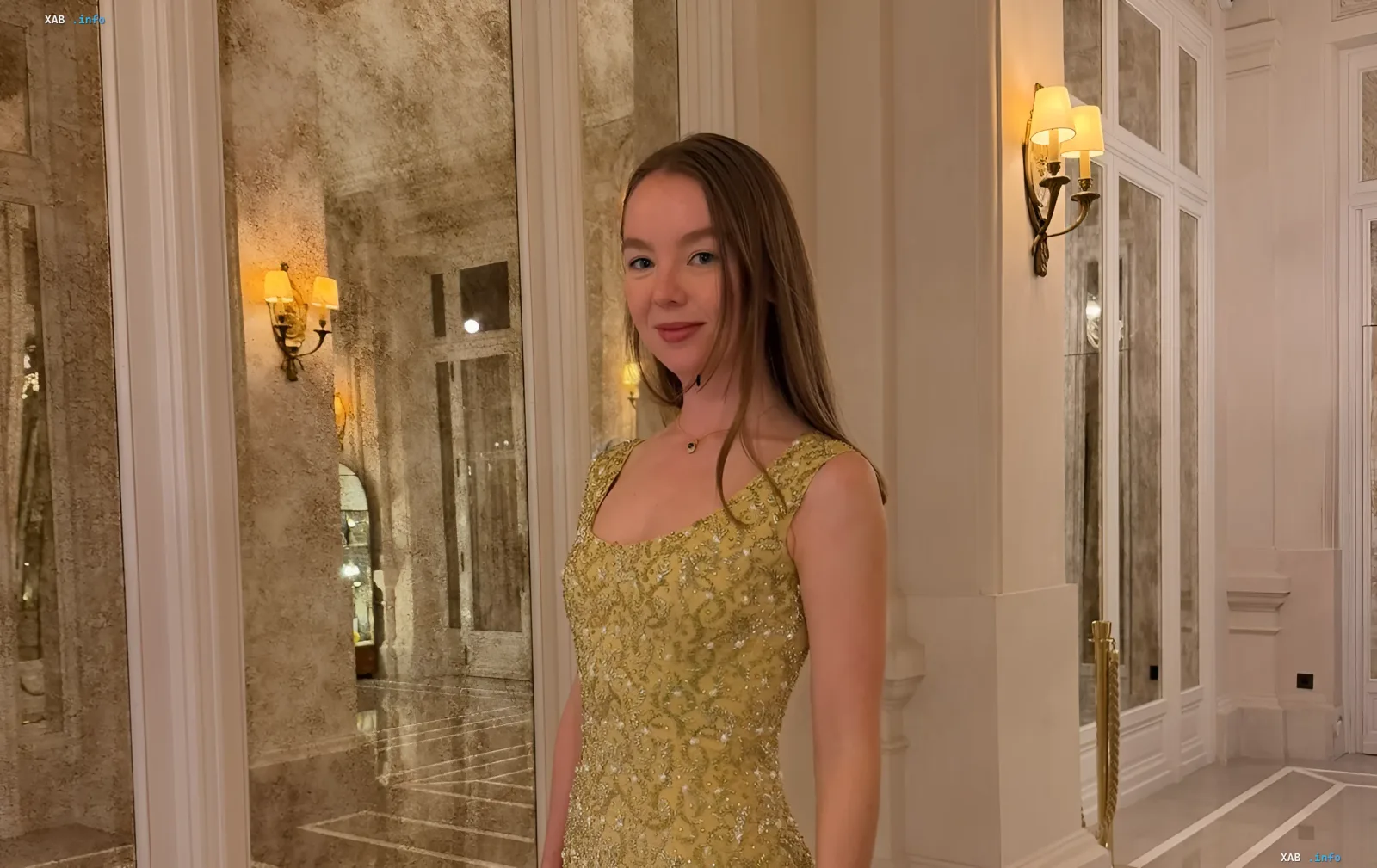 Принцеса Олександра в сукні Givenchy 1962 року, що повторює образ Грейс Келлі