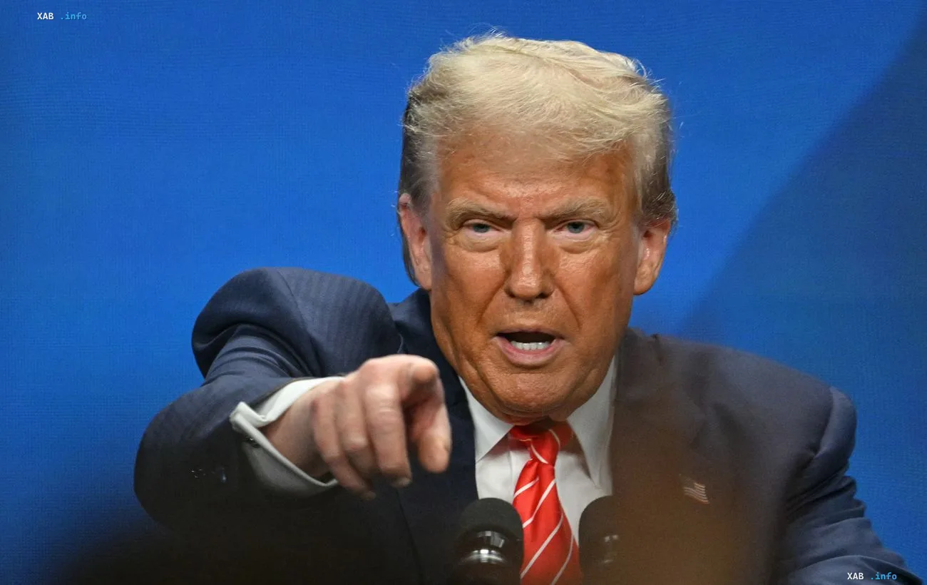 Donald Trump pointing forward during his speech at the UN General Assembly amid talk of Graham sanctions against Russia