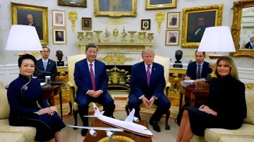 Дональд Трамп и Си Цзиньпин на торжественном приеме в Белом доме