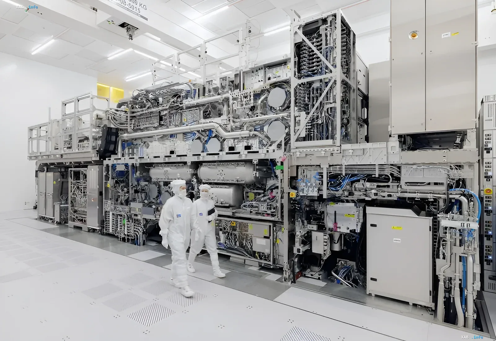 Завод и литографическое оборудование компании ASML