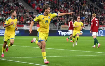 Ukrainian national team celebrating victory in the Nations League match against Hungary