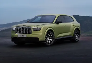 Новый электрический кроссовер Bentley Torcal в движении