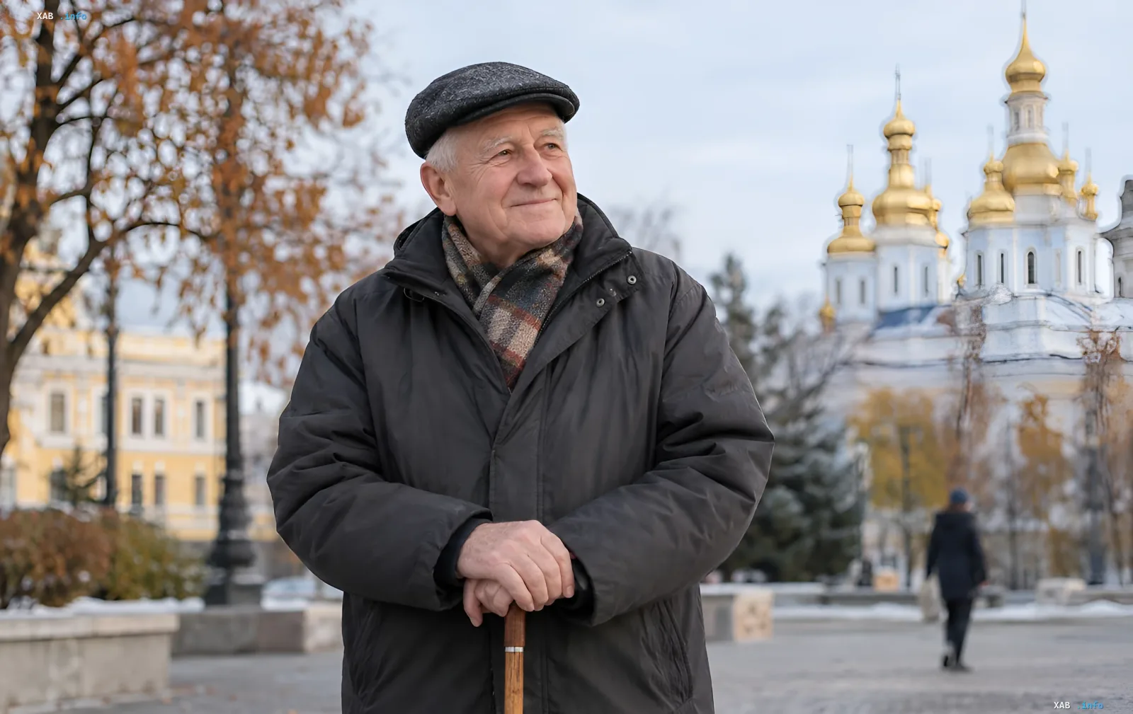 An elderly person reviewing Pension Fund of Ukraine documents