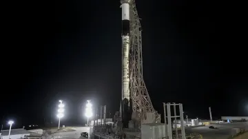 Запуск ракеты Falcon 9 компании SpaceX с секретной миссией USSF-385 с базы Ванденберг