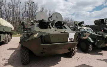 Модифицированный советский БТР-60 в качестве дрона-камикадзе ВСУ