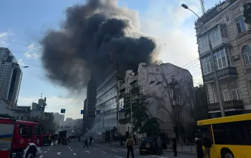 Пожар в клинике Добробут после российского удара