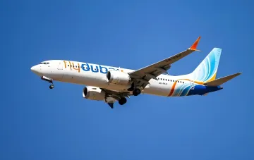 Самолет авиакомпании FlyDubai в полете