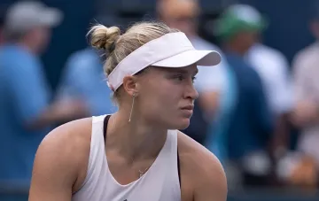 Yuliia Starodubtseva on the tennis court at the WTA tournament in Beijing