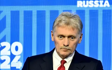 Kremlsprecher Dmitri Peskow bei einer Pressekonferenz