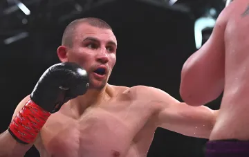 Украинский боксер Александр Хижняк на ринге