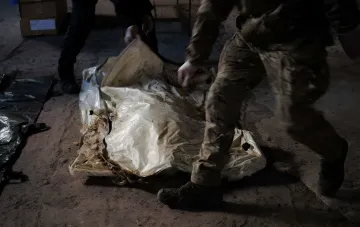 Будівля Верховного суду РФ та судові документи
