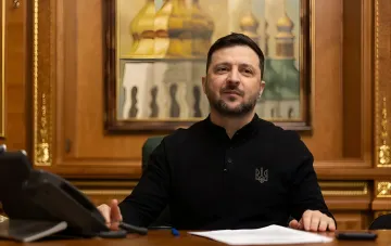 Винищувач F-16 в українському небі
