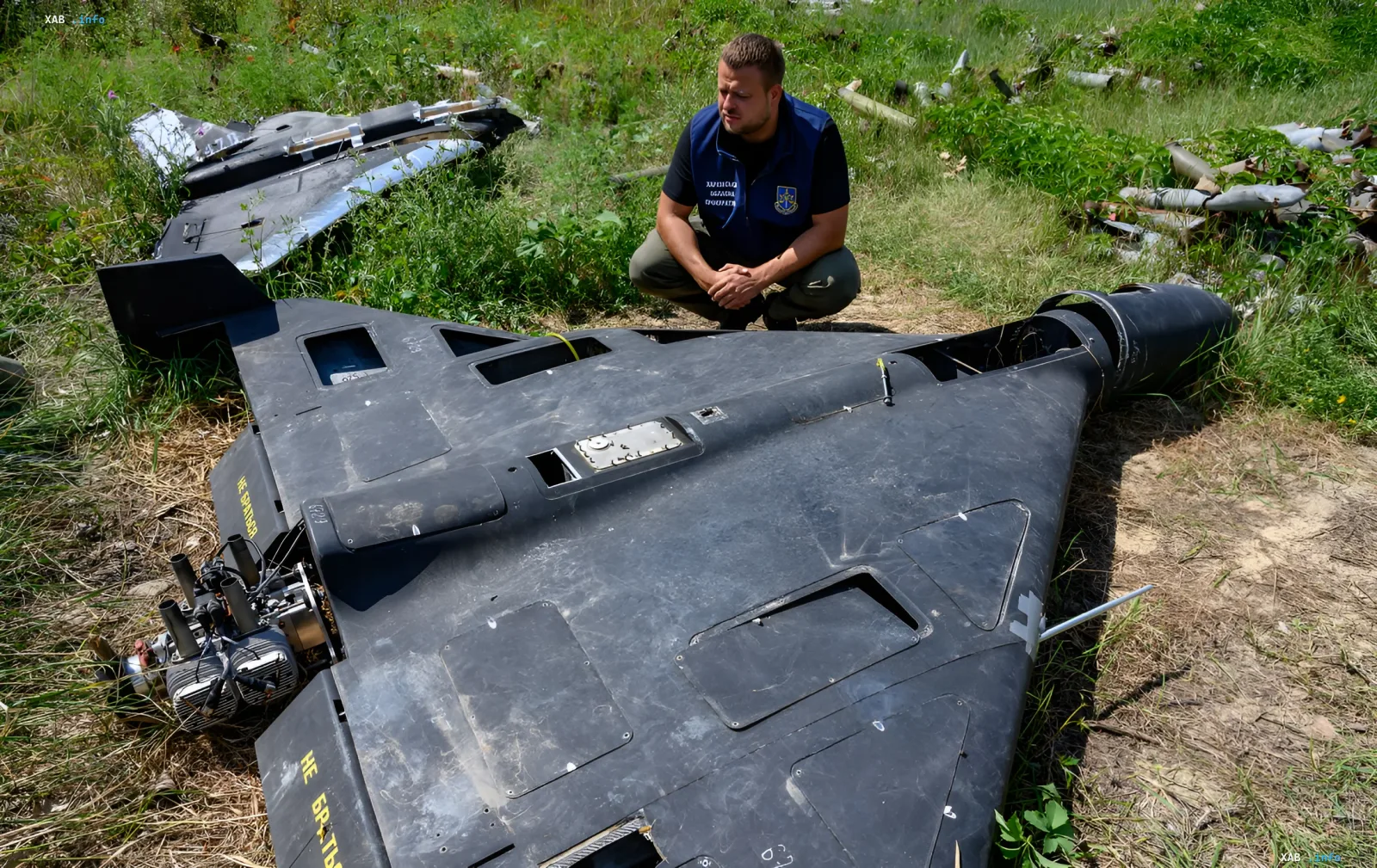Moderne Geran-4 Kampfdrohne im Flug