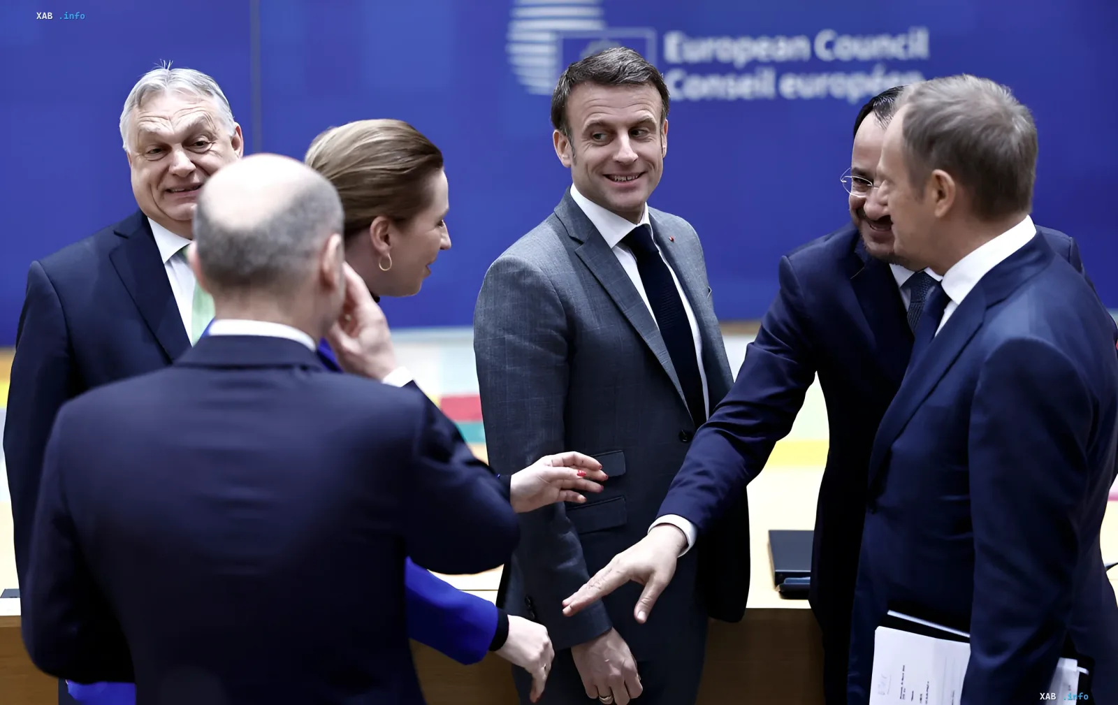 Gebäude der Europäischen Union in Brüssel vor dem Hintergrund von Diskussionen über Einschränkungen für russische Diplomaten