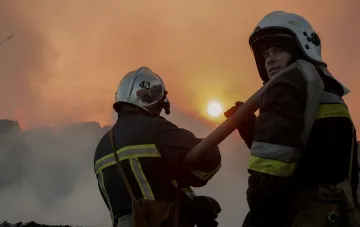 Зруйнований центр реабілітації птахів Садиба Нюшаник на Київщині після обстрілу