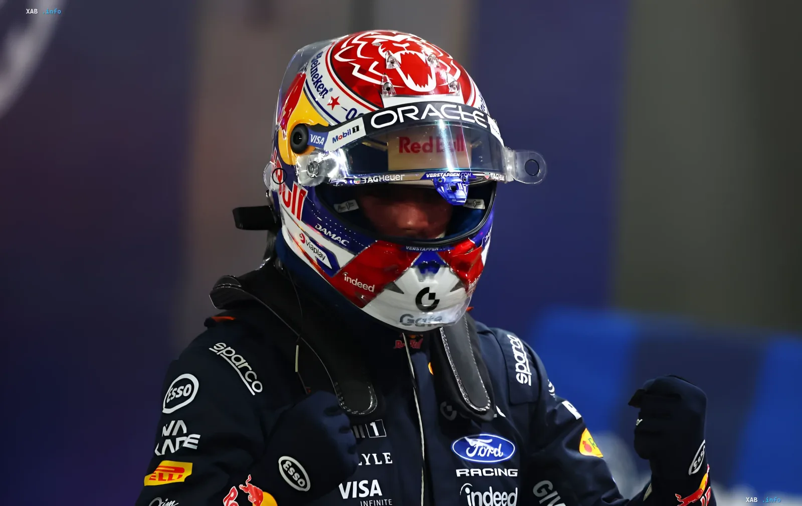 Max Verstappen on track at the Formula 1 Singapore Grand Prix
