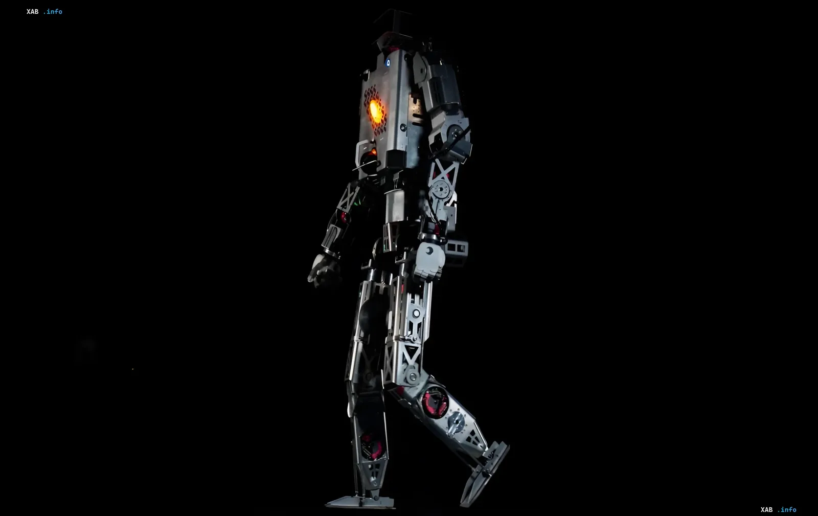 Roger humanoid robot developed by Minerva Humanoids for NATO