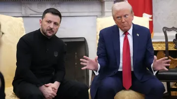 Donald Trump und Wolodymyr Selenskyj vor dem Hintergrund von Streitigkeiten über Dieselkraftstoff und russische Raffinerien