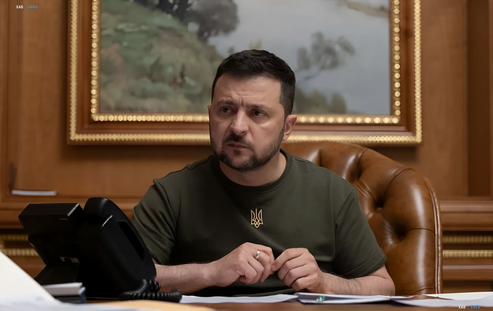 Der ukrainische Präsident Wolodymyr Selenskyj unterzeichnet das Gesetz über Bildungsrechte für Minderheiten