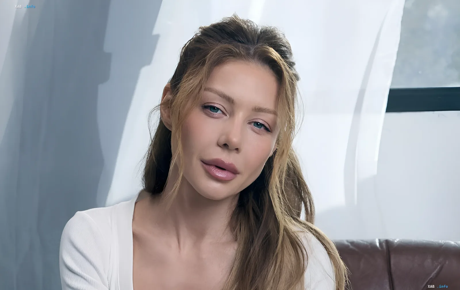 Тіна Кароль виступає у Кропивницькому в концертному вбранні від UMAHANOVA
