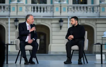 Wolodymyr Selenskyj während einer Rede