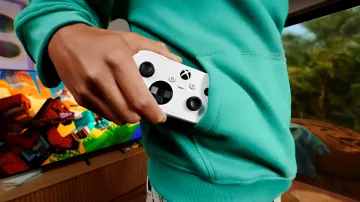 Компактный геймпад XBOX Nano Controller черного цвета