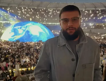 Rapper Navai am Grenzkontrollpunkt