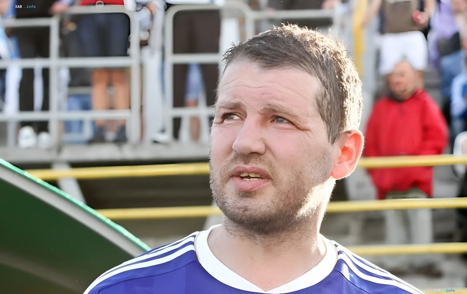 Oleg Salenko in a football jersey on the pitch